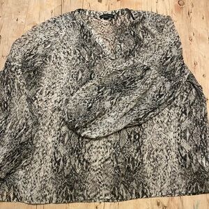 Saks Fifth Avenue Long sleeve sheer snake skin top